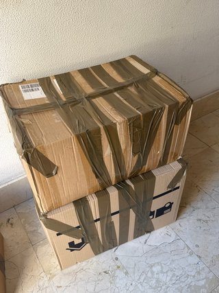Caja de complementos para TV