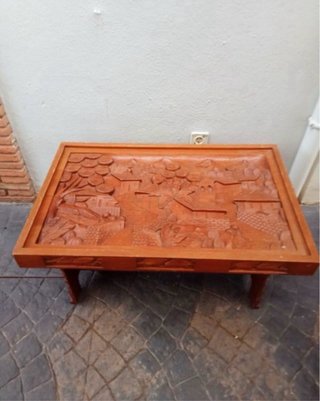 Mesa centro madera tallada artesanal