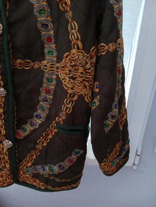 Camisa Tres Jolie con estampado de cadenas