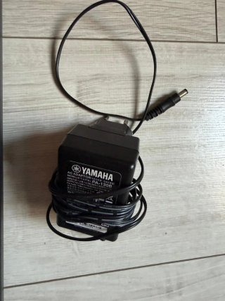 Yamaha NP-15 Piaggero Negro