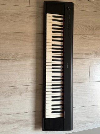 Yamaha NP-15 Piaggero Negro