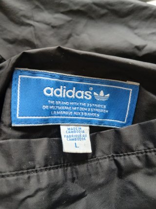 Chaqueta Adidas Negra y Verde