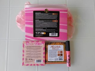 Cofre Maquillaje W7 Essentials todo en 1