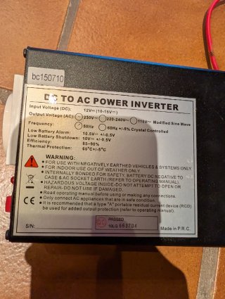 Inversor de corriente de 12v a 220v