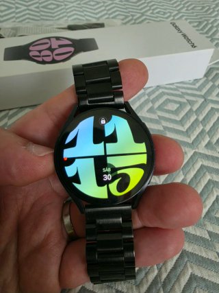 ⌚ Samsung Galaxy Watch6 40mm + Extras