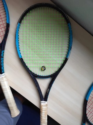 Raqueta de tenis Wilson Ultra 100 usada 16 × 19