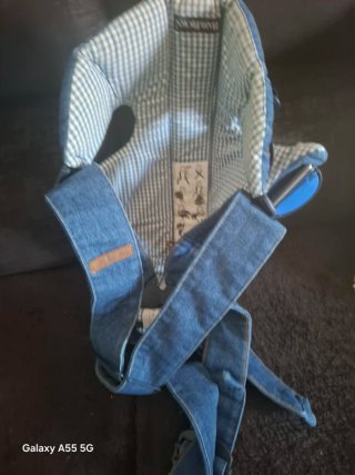 Mochila porta bebé vaquera