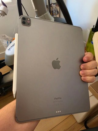iPad Pro 12.9" 6ª Gen M2 Celular + 256GB + Extras