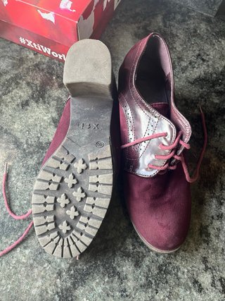 Botines Xti tacón mujer burdeos