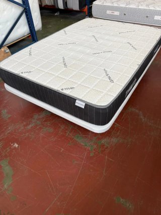 Base tapizada 3D + Colchón Visco 135x190