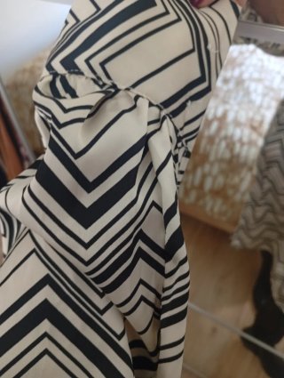 Vestito lungo in tessuto satin