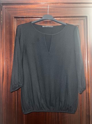 Blusa Zara negra manga larga