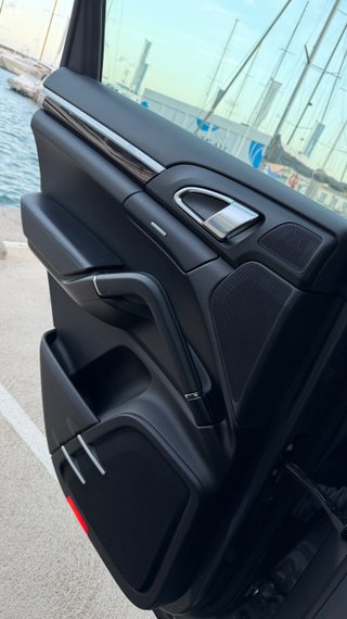 Porsche Cayenne S e-Hybrid 416cv 3.0 V6