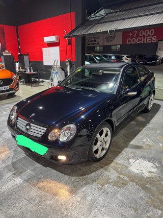 Mercedes-Benz Clase C180 2006, DEPORTIVO IMPECABLE