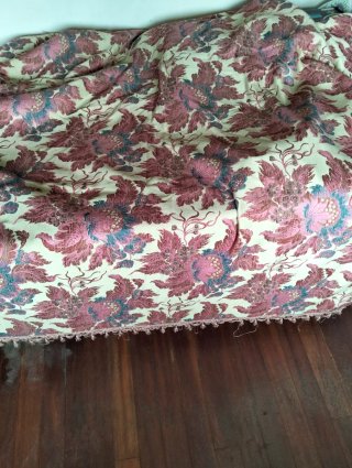 Tela vintage floral beige y rosa