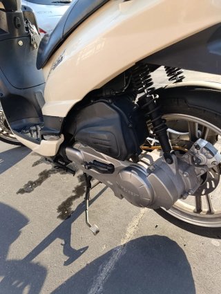 Peugeot Tweet 125 Beige Scooter