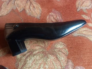 Zapatos de tafilete sin estrenar