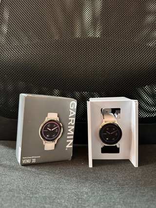 Garmin Venu 3S GPS Smartwatch Oro Rosa NUEVO