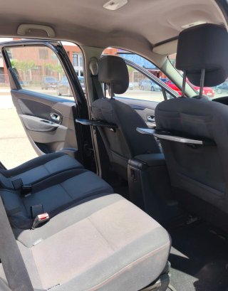 Renault Grand Scenic 2015