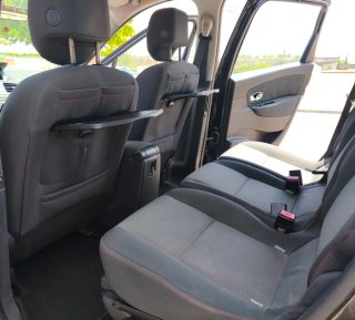 Renault Grand Scenic 2015