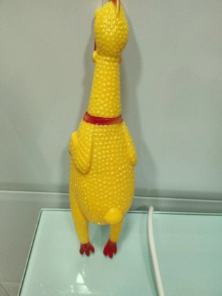 Pollo de juguete