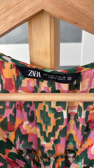 Vestido Zara largo estampado aberturas