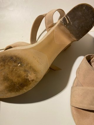 Tacones Beige con Plataforma talla 38
