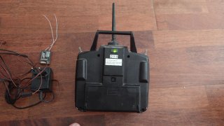 Emisora y Receptor Futaba 2.4GHz
