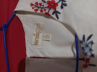 Vestido blanco niña flores