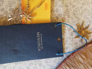 Conjunto artesanía de Menorca sin estrenar.