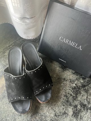 Sandalias tacón Carmela negras