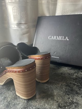 Sandalias tacón Carmela negras