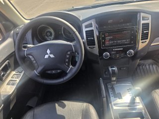 Mitsubishi Montero 2017