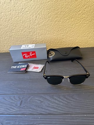 Gafas Ray-Ban Clubmaster Negras y Doradas