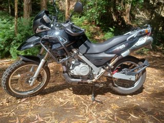 BMW GS 650 año 2006 y 27800km