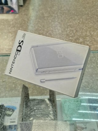 Nintendo DS Lite Blanca Caja Completa