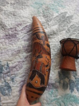 Güiro de calabaza artesanal de Bolivia