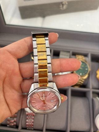 Reloj Casio bicolor (oro y plata)
