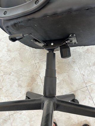 Silla de oficina JYSK NIMTOFTE negra