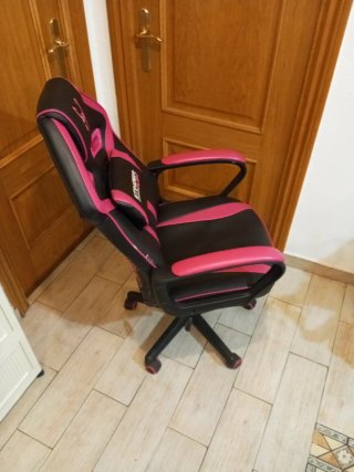Silla Gamer STINGER Negra y Rosa