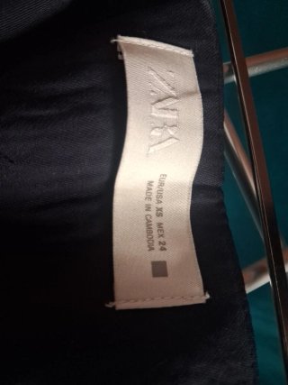 Pantalón corto vestir azul marino ZARA