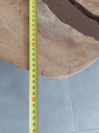 Mesa de centro de madera rústica
