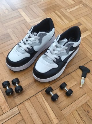 Zapatillas Patines Talla 38 Blanco/Negro