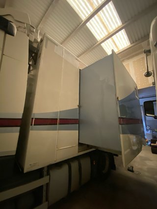 Caja para tractora