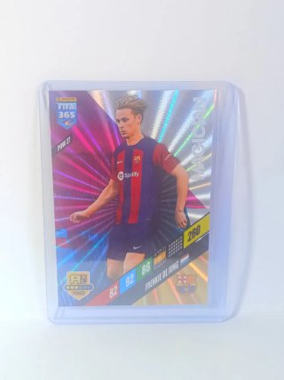 Cromo Panini FIFA 365 24 magician