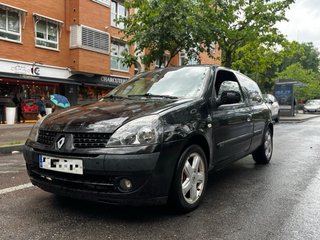 Renault Clio 2003