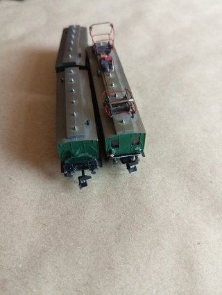 Locomotora y vagon
