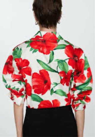 Camisa anudada flores roja y blanca