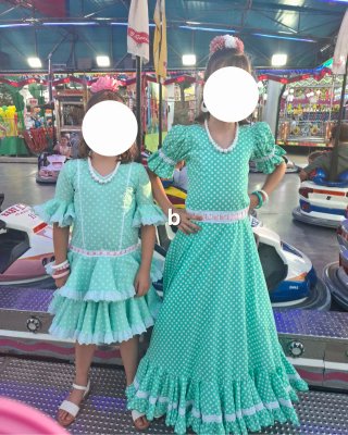 Traje de flamenca verde con lunares traje niña