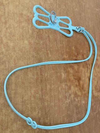 Colgante móvil silicona azul